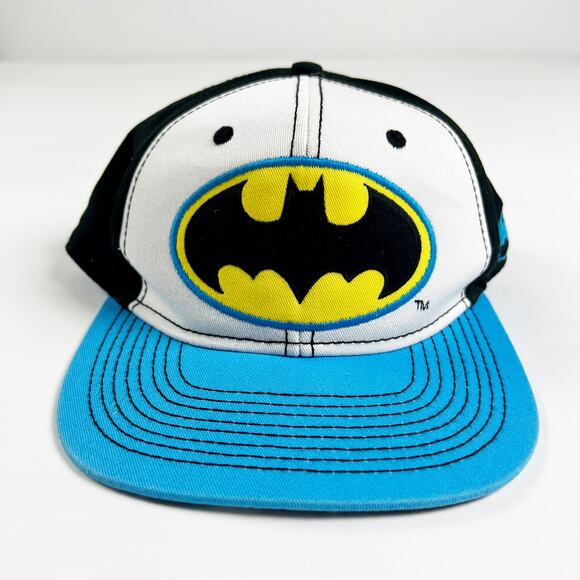 DC Comics Batman snapback trucker hat - Picture 6 of 6